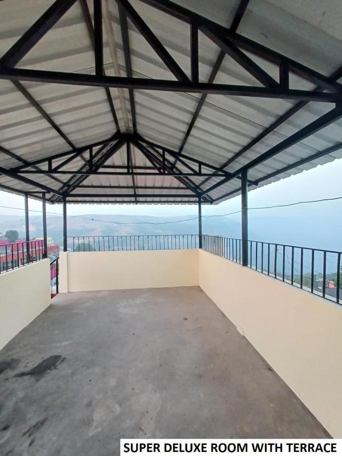 Odyssey'S Pateng Homestay, Čérápuňdží Exteriér fotografie
